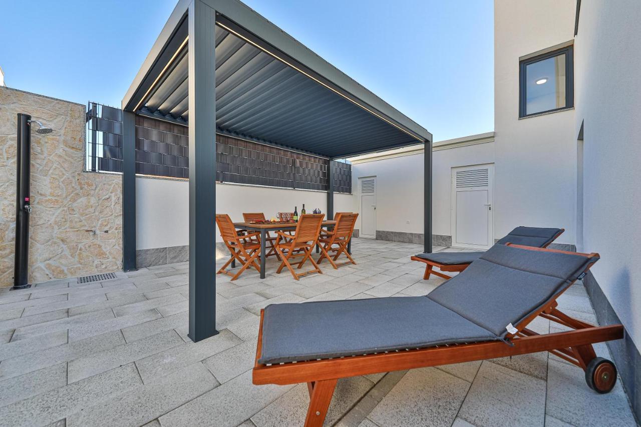 Luxury Apartment Pia With Swimming Pool And Grill Trogir Buitenkant foto