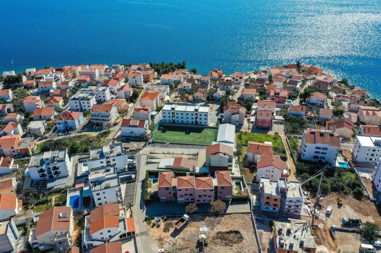 Luxury Apartment Pia With Swimming Pool And Grill Trogir Buitenkant foto