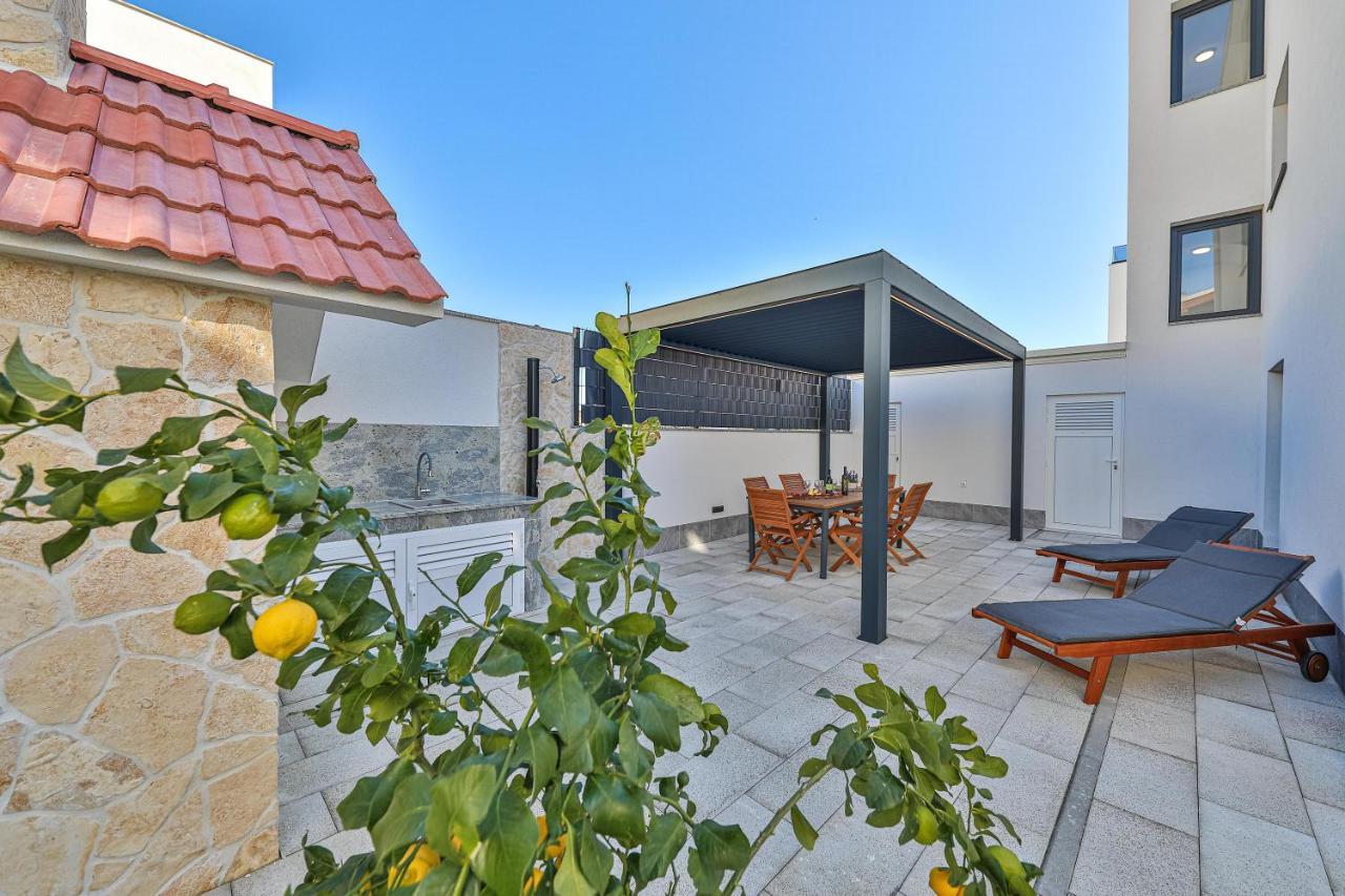 Luxury Apartment Pia With Swimming Pool And Grill Trogir Buitenkant foto